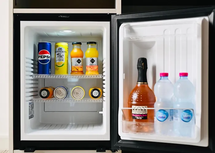 Vimini Corso Cavour - Center Πανσιόν 4*