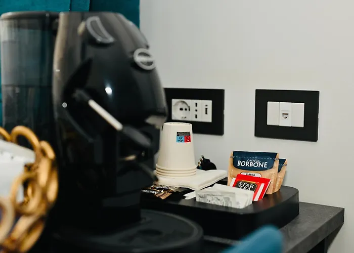 Πανσιόν Vimini Corso Cavour - Center 4*