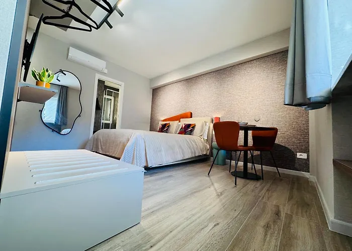 Guest house Vimini Corso Cavour - Center 4*