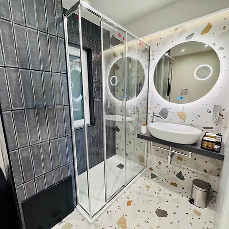 Guest house Vimini Corso Cavour - Center 4*