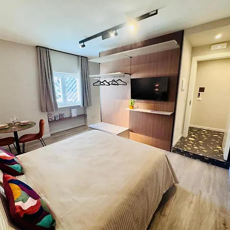Vimini Corso Cavour - Center 4* 巴里